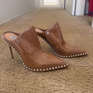 Steve Madden Venom tan nude brown faux patent leather pointed toe rhinestone